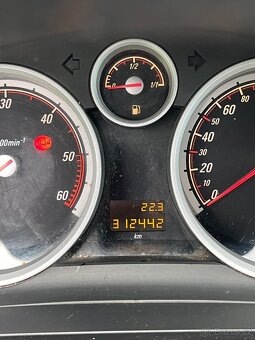 Opel Zafira - 3