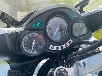 Yamaha FJR - 3