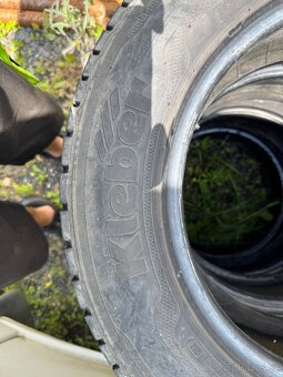 195/70 r15C - 3