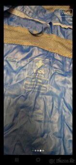 Nepromokavá bunda vel:158 - 3