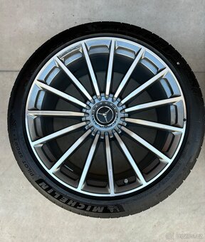 R20 Mercedes AMG GT 4door Mercedes 20 - 3