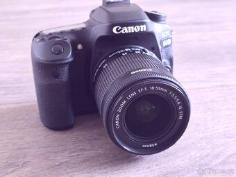 Canon EOS 80D + 2 objektivy + 3 baterie - 3