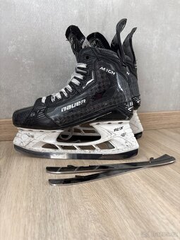 Bauer Mach - 3