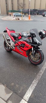 Honda CBR 954 - 3