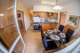 Prostorný byt 3+1, 70,5 m², 2NP – Karlovy Vary - 3