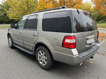 Ford Expedition XLT 5.4 V8, 67 000 km,1.majitel, 7 míst, 4x4 - 3