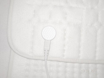 ZCELA NOVÁ, kvalitní vyhřívací podložka. - 3