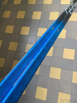 Hokejka CCM Jetspeed FT8 PRO Blue 85flex levá - 3