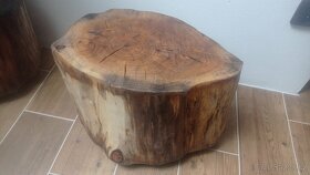 Stolek ze špalku 2 - 3
