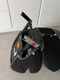 CBX autosedačka - 3