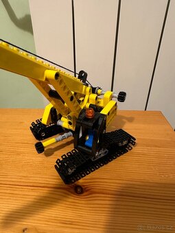 LEGO Technic 9391 Pásový jeřáb - 3