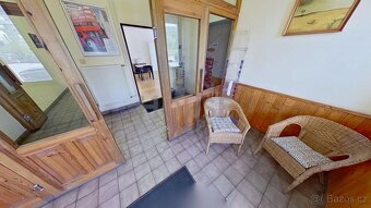 Pronájem kanceláře s vlastním zázemím a parkovištěm m2 - Be - 3