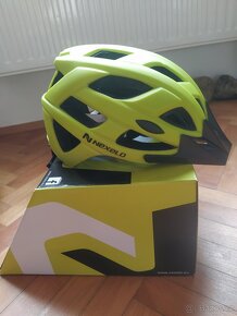 Helma na kolo, nová přilba vel. L 58-61 cm - 3