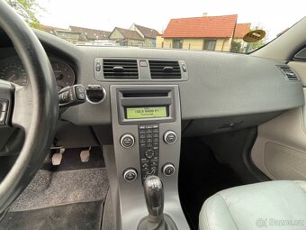 Volvo V50 2.0D, 100 kW, manuál, kůže, motor KO, 170 000 km - 3