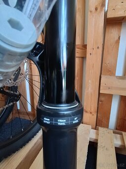Prodám novou vidlici RockShox Lyrik 29" - 3