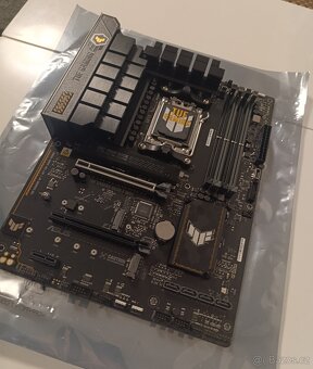 ASUS TUF GAMING B650-E WIFI - 3