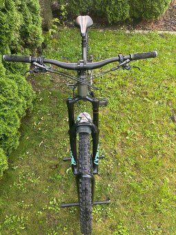 Prodám horské kolo Trek Remedy 8 - velikost M/L - 3