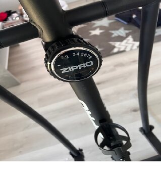 Prodám eliptický trenažér Zipro Shox RS - 3