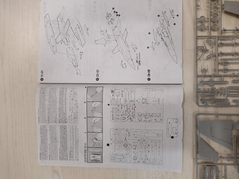 Hornet 1:72 - 3