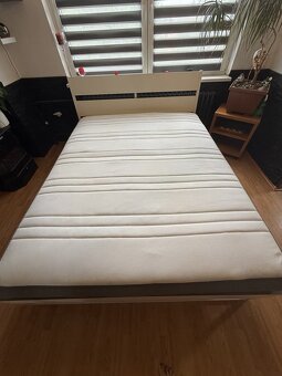 Postel 160×200 s dopravou po Praze zdarma a montáž postele - 3