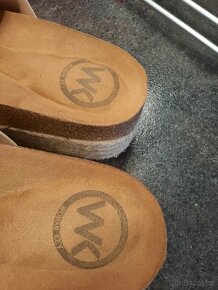 Dámské pantofle - 3