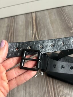 DKNY kabelka na pásku, Nová - 3