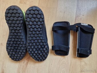 Dětské turf kopačky 33 a chráníče - 3