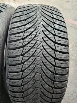 Prodám 2ks zimní Pneumatiky 225 50 R 17. - 3