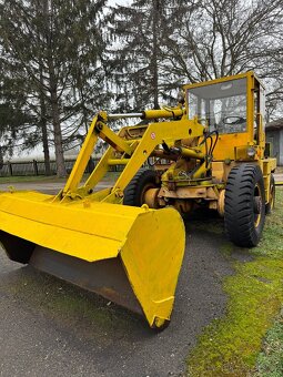 Nakladač UNO53-2 - 3