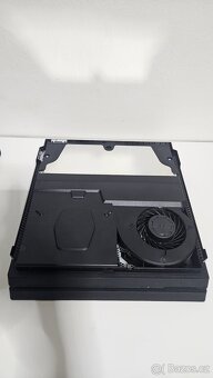 Playstation 4 Pro 1TB + Dualshock ovladač - 3