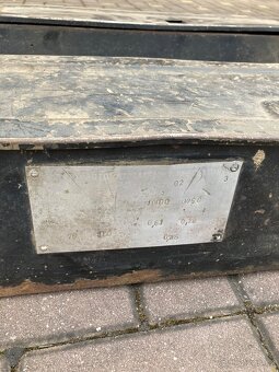 Plechové bedýnky s díly - 3