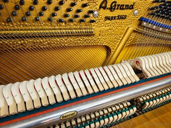 Pianino za 12.500  Kč včetně dopravy . - 3