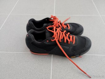 Giro vibram 42 - 3