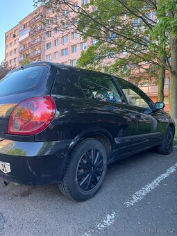 Nissan Almera - 3