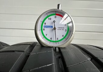 Letní sada č.0288 - Bridgestone - 225 40 19 - 3