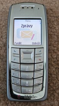 Nokia . - 3