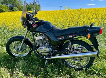 zánovní Jawa 640, top stav, český TP - 3