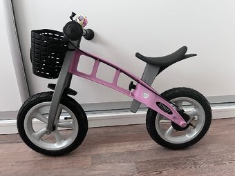 Odrážedlo FirstBIKE + helma XS BTWIN - 3