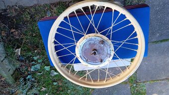 BMW R23, R20 , předválečné, přední kolo se štítem, pěkné - 3