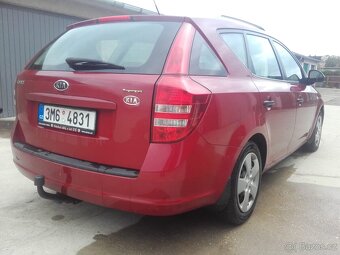 Prodám Kia Ceed 1,6 i, rok 2007 - 3