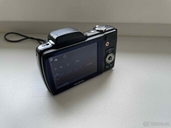 Olympus SZ-10 - 3