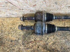 ZADNÍ POLOOSY VOLKSWAGEN TOUAREG 7L0501201 - 3