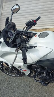 Honda CBF 1000 - 3
