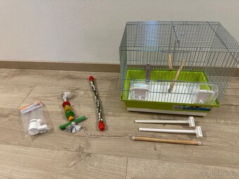 Prodám klec na kanárka (menší ptactvo, papoušky) - 3