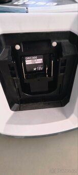 Makita DRC300Z Aku - robotický vysavač - 3