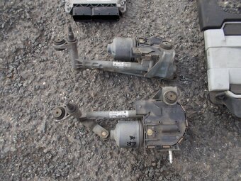 Díly VW Touran 1.4TSI 103kw 2003-2010 - 3