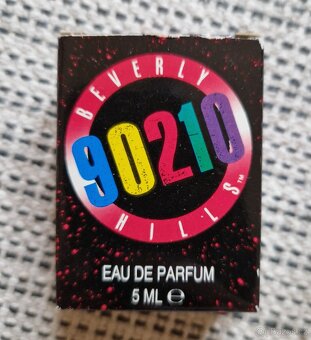Sbirka seriál Beverly Hills 90210 - knihy, parfém, puzzle a - 3