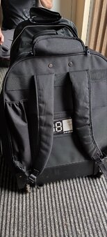 Hokejová taška na kolečkách CCM - 3