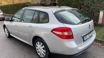 Renault laguna 2009 - 3