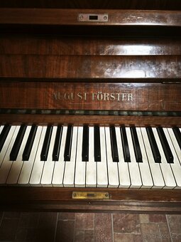Pianino August Förster – mistrovský kousek německé řemeslné - 3